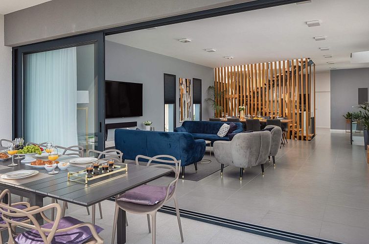 Vakantiehuis Haus in Vinišće mit Außenterrasse