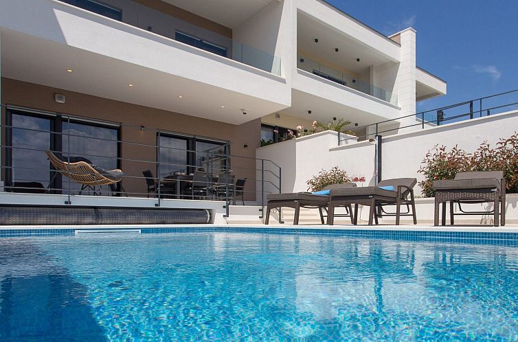 Vakantiehuis Ferienvilla "Orangenbaum" mit Blick auf das Was