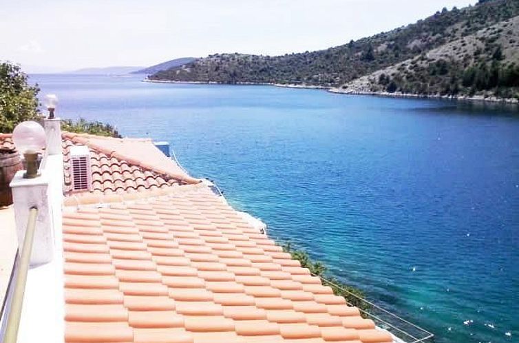 Appartement Wohnung "Carmen 4" direkt am Strand