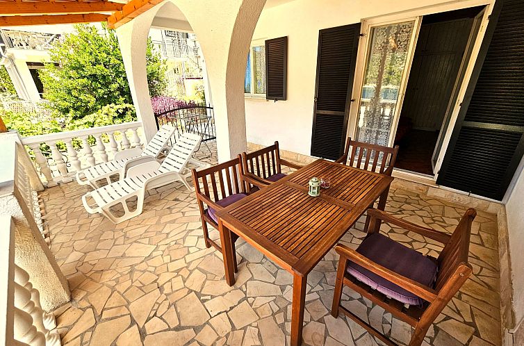 Appartement Wohnung "Carmen 4" direkt am Strand