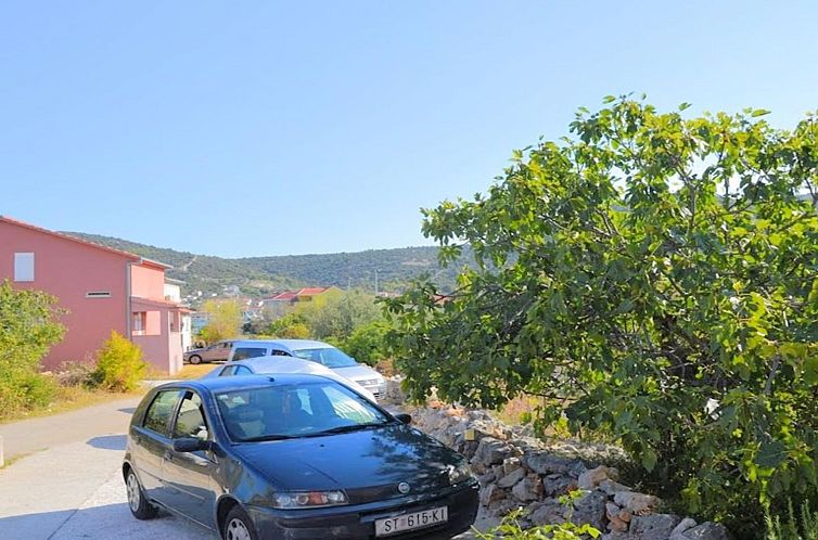 Appartement Wohnung in Vinišće mit privatem Parkplatz