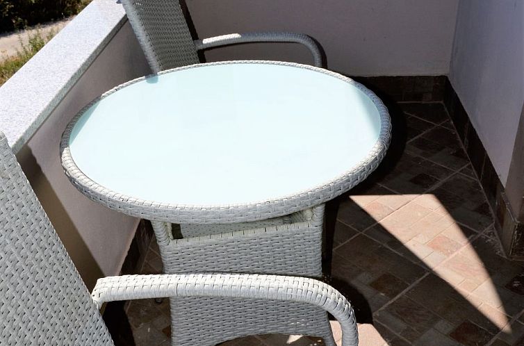 Appartement in Vinišće mit Barbecue