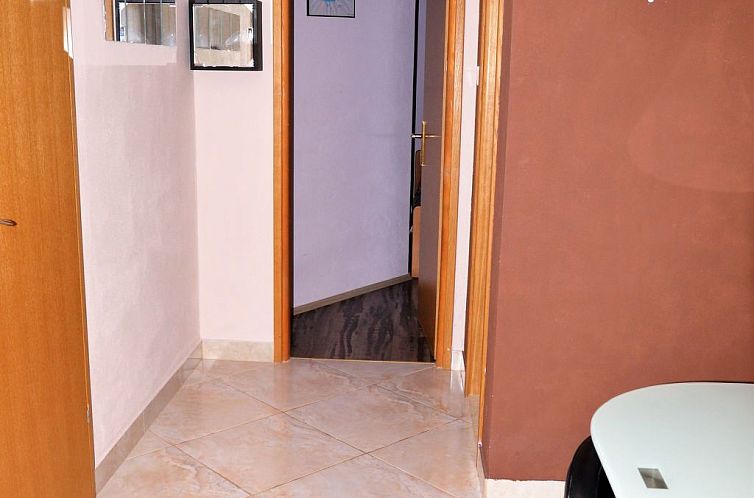 Appartement in Vinišće mit Barbecue