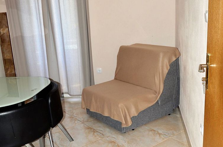 Appartement in Vinišće mit Barbecue