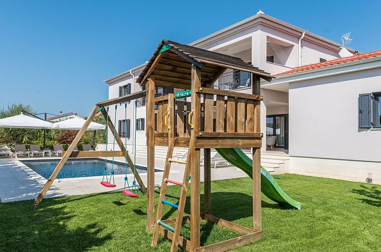 Vakantiehuis Haus für 9 Personen und 1 Kind in Gornje Rast