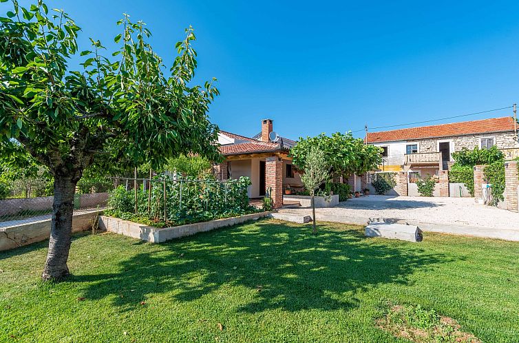 Vakantiehuis Rustica Casa Augustinus mit Pool