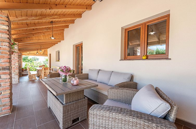 Vakantiehuis Rustica Casa Augustinus mit Pool