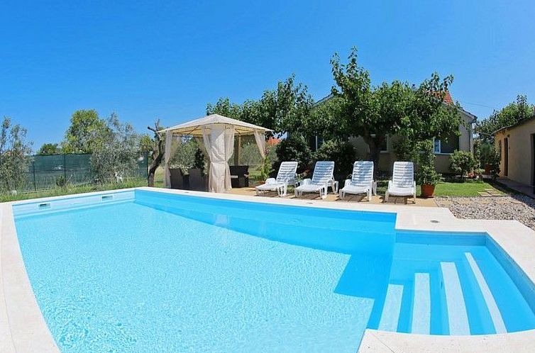 Unterkunft 10320911 - Ferienhaus Dalmatien - Vakantiehuis "Frane"