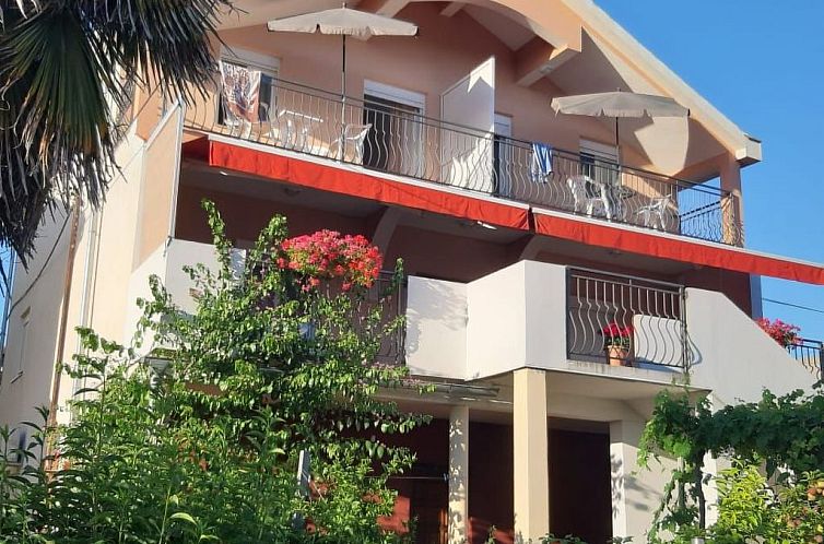 Appartement Wohnung mit Balkon