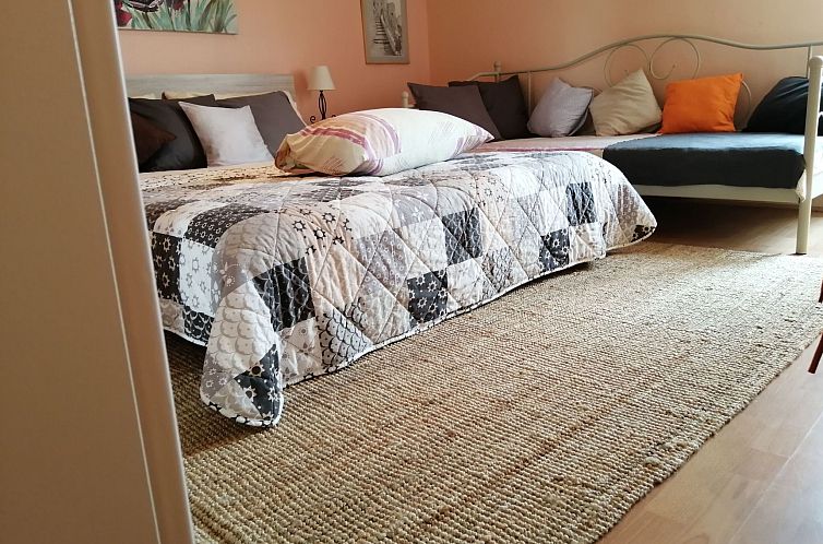 Appartement Studio-Apartment im Obergeschoss