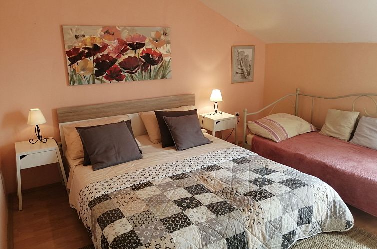 Appartement Studio-Apartment im Obergeschoss