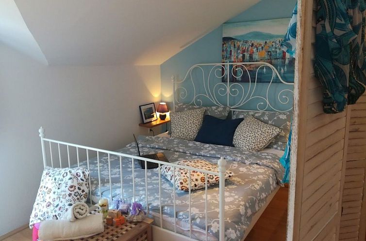 Appartement Studio-Apartment mit Balkon und Meerblick