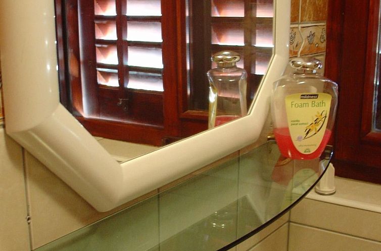 Appartement Studio-Apartment mit Balkon und Meerblick