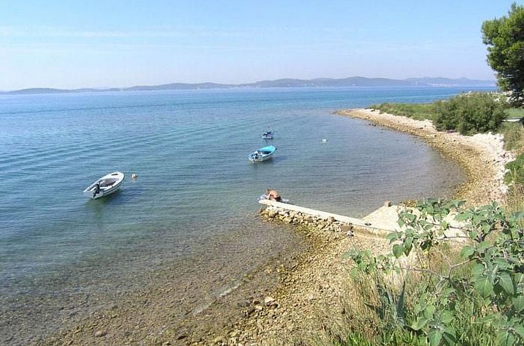 Appartement Studio-Apartment mit Balkon und Meerblick