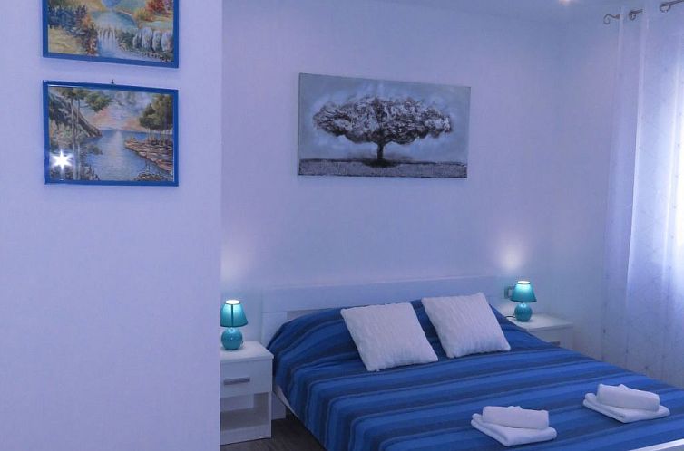 Appartement mit Terrasse