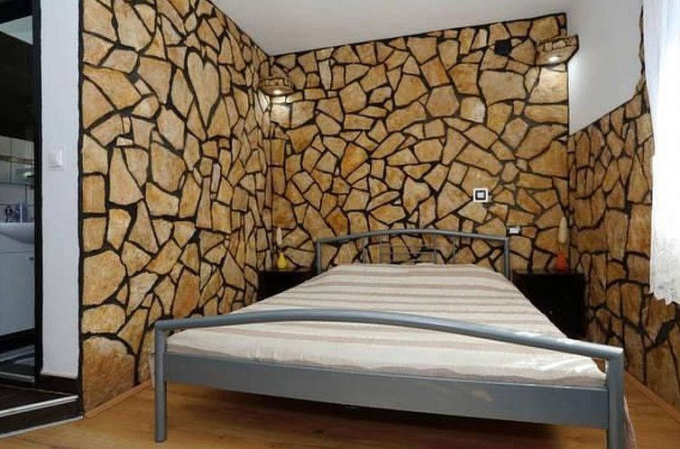 Appartement für 6 Personen ca. 120 m&sup2; in Sukošan, Adr