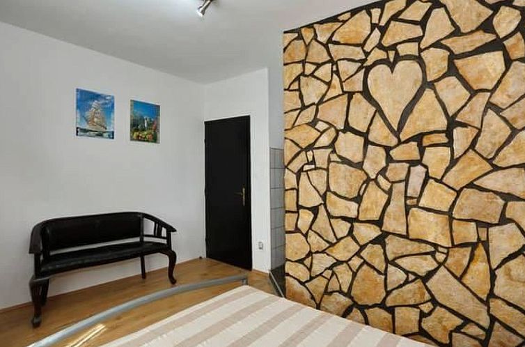 Appartement für 6 Personen ca. 120 m&sup2; in Sukošan, Adr