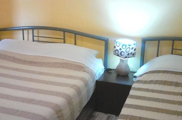 Appartement für 6 Personen ca. 120 m&sup2; in Sukošan, Adr