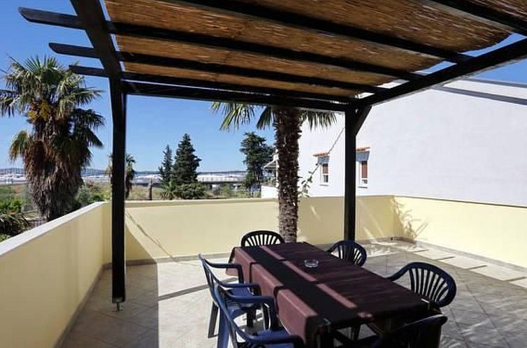 Appartement für 6 Personen ca. 120 m&sup2; in Sukošan, Adr