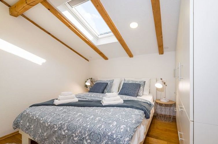 Vakantiehuis Villa Miandri with heated pool