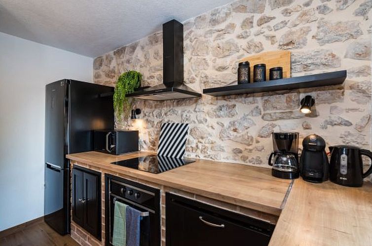 Vakantiehuis Villa Miandri with heated pool