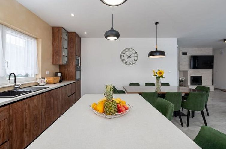 Vakantiehuis Villa Paloma with heated pool