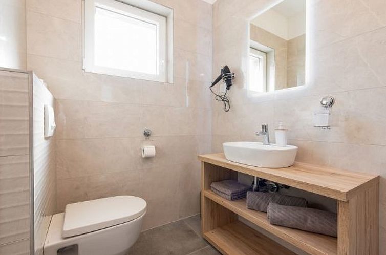 Vakantiehuis Villa Paloma with heated pool