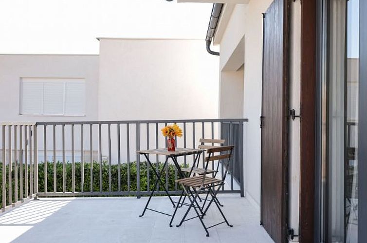 Vakantiehuis Villa Marta with heated pool and traditional ta