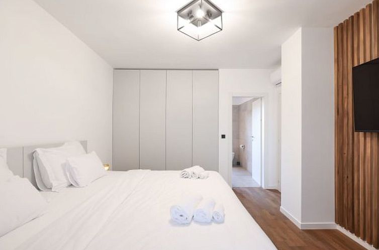 Vakantiehuis Villa Marta with heated pool and traditional ta