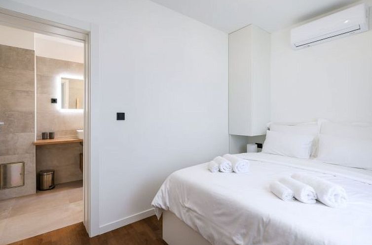 Vakantiehuis Villa Marta with heated pool and traditional ta