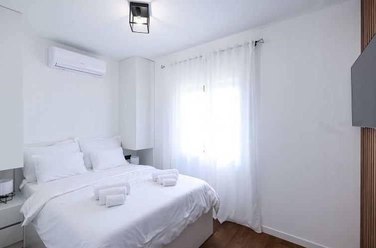 Vakantiehuis Villa Marta with heated pool and traditional ta