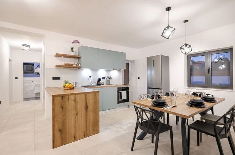 Vakantiehuis Villa Marta with heated pool and traditional ta