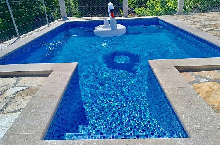 Vakantiehuis mit privatem Pool