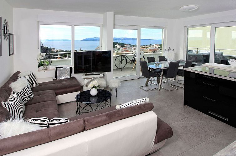 Appartement in Makarska mit Panoramablick