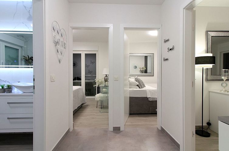 Appartement in Makarska mit Panoramablick