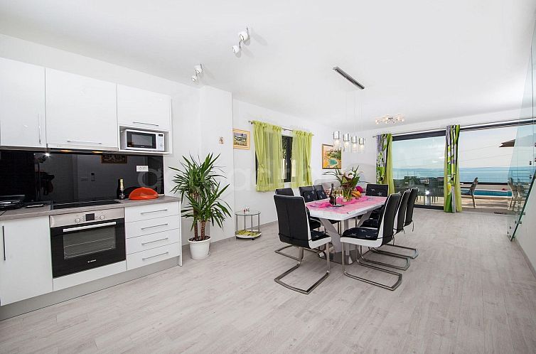 Vakantiehuis 5 Sterne Blick - Privater Pool - Luxus Villa Iv