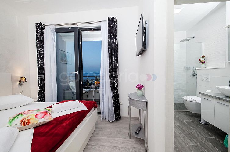 Vakantiehuis 5 Sterne Blick - Privater Pool - Luxus Villa Iv