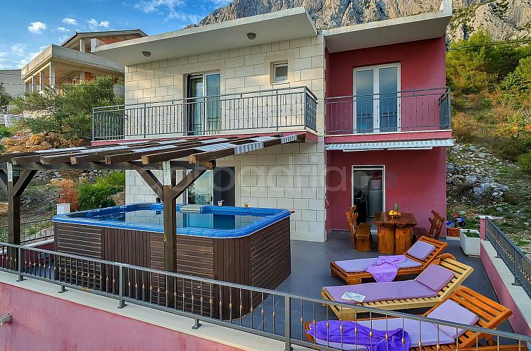 Vakantiehuis mit Whirlpool