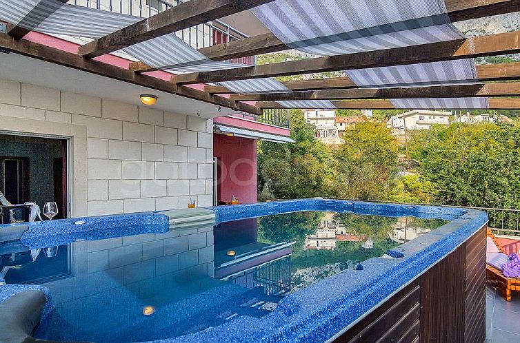 Vakantiehuis mit Whirlpool