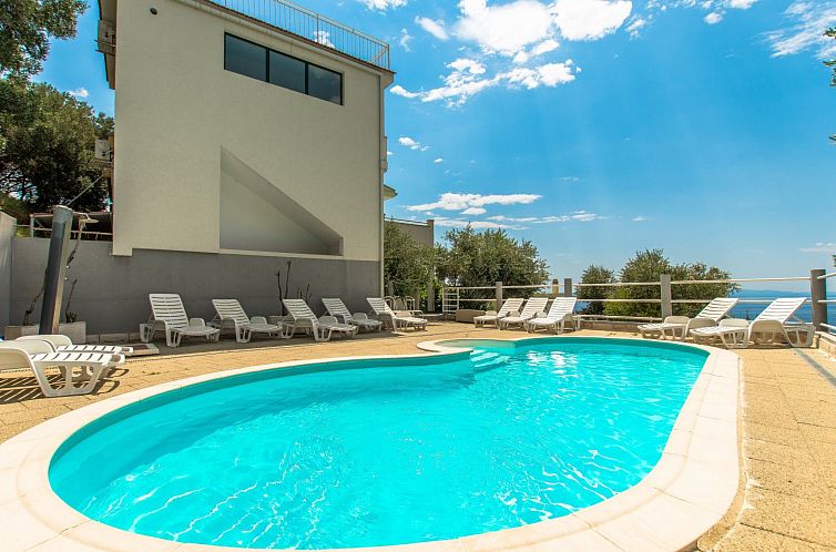 Unterkunft 10323113 - Ferienhaus Dalmatien - Vakantiehuis Ozzi mit privatem Pool