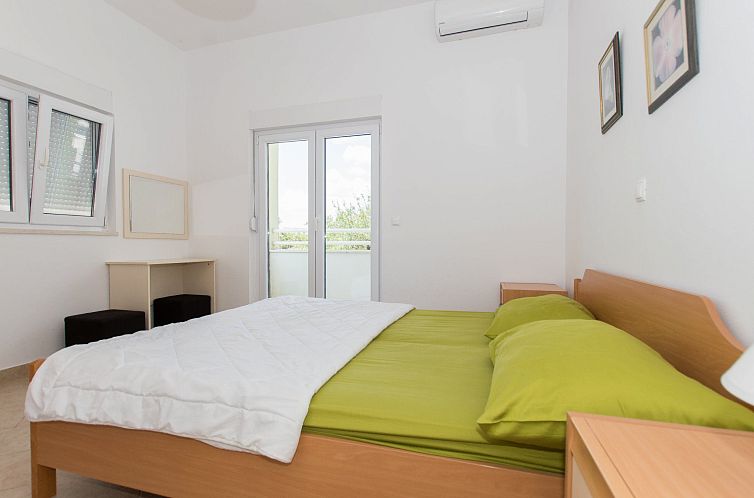 Vakantiehuis Ozzi mit privatem Pool