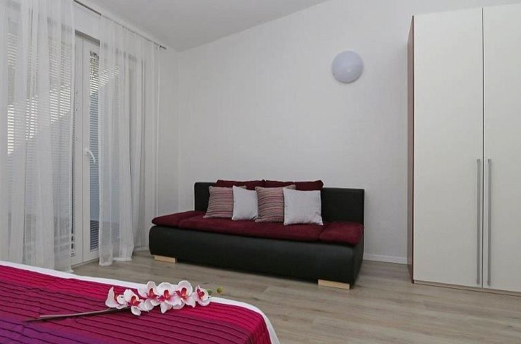 Appartement "Rose" mit Terrasse
