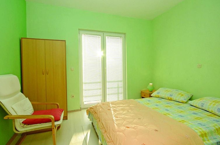 Appartement Große Wohnung in Zelenka mit Eigenem Balkon