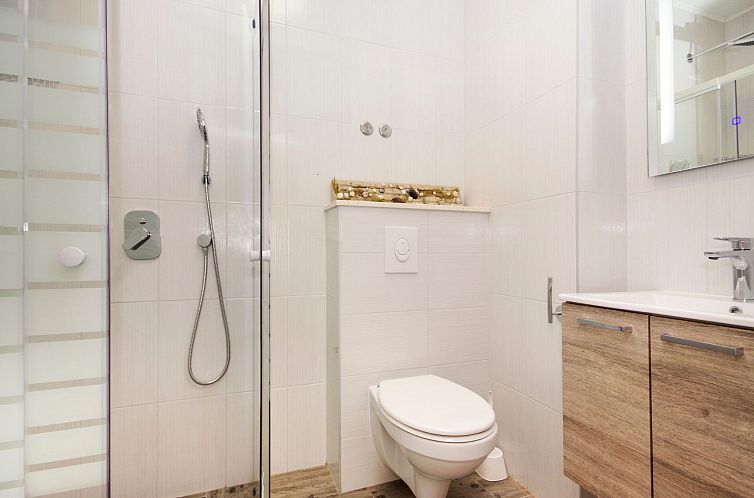 Appartement Große Wohnung in Zelenka mit Eigenem Balkon