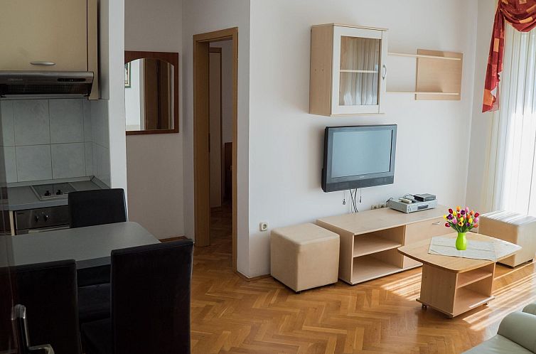 Appartement Große Wohnung in Donja Luka mit Eigenem Balkon 