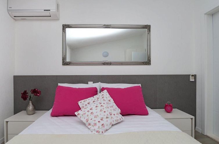 Appartement Brandneue Wohnung mit Meerblick