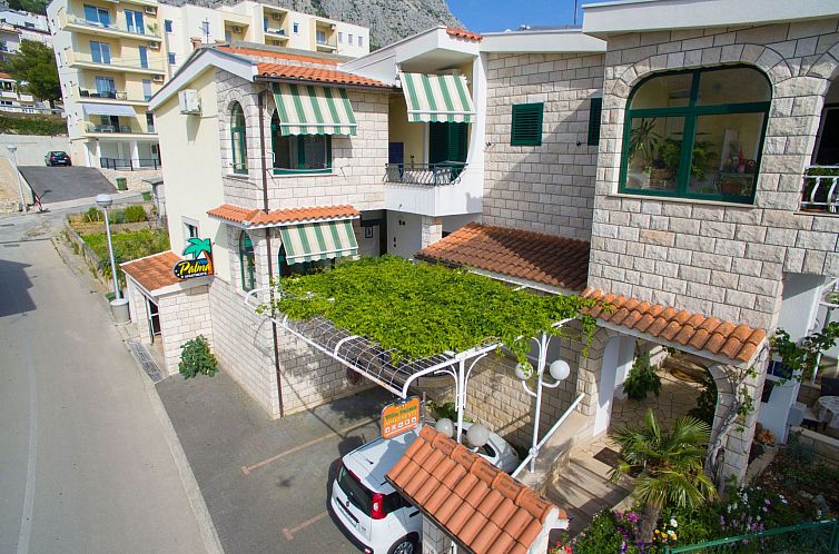 Appartement Gemütliche Ferienwohnung mit Terrasse in Bidol