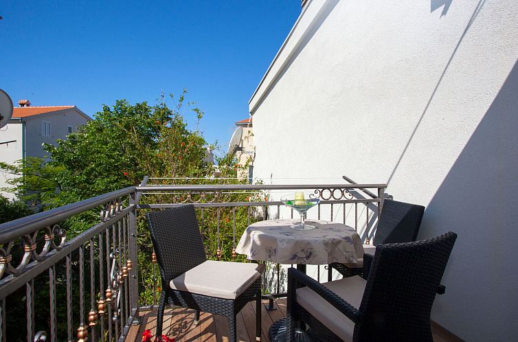 Appartement in Bidol mit Eigenem Balkon