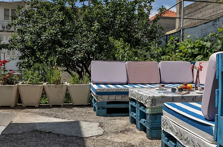 Appartement Wohnung Sunny Garden von Ana A2