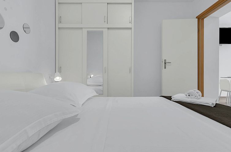 Appartement Wohnung Sunny Garden von Ana A2